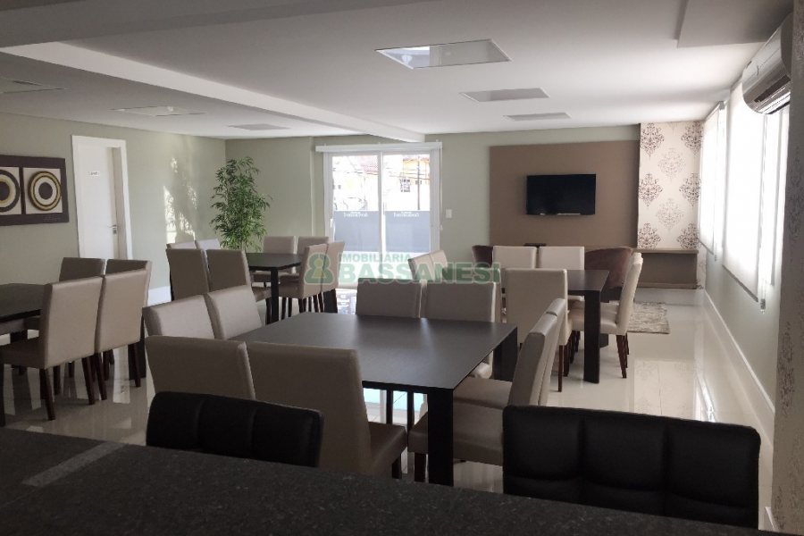 Apartamento com 206m², 3 dormitórios, 4 vagas, no bairro Panazzolo em Caxias do Sul para Comprar