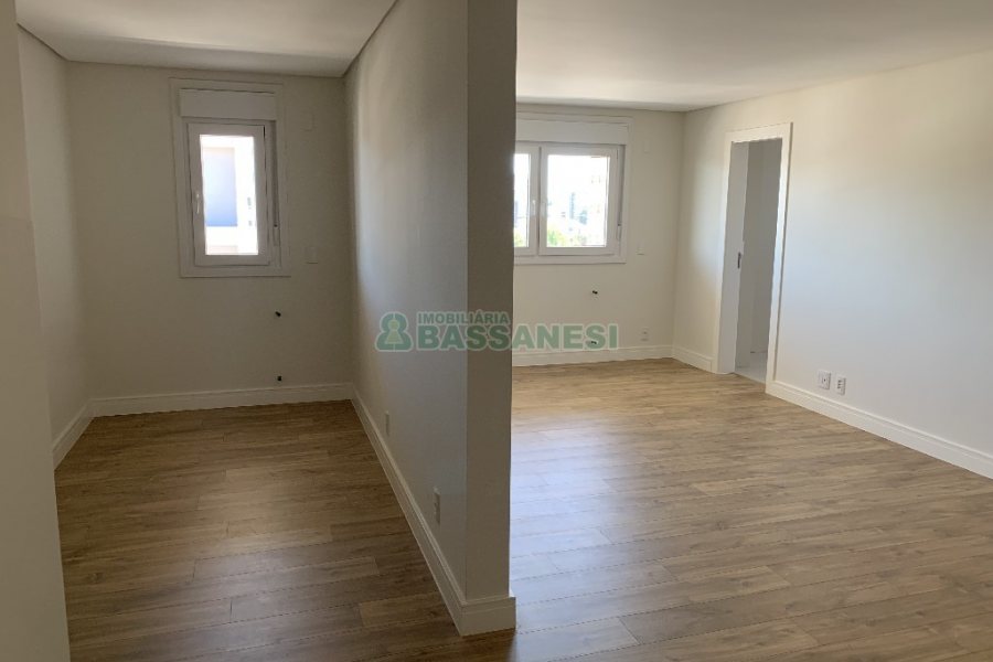 Apartamento com 206m², 3 dormitórios, 4 vagas, no bairro Panazzolo em Caxias do Sul para Comprar