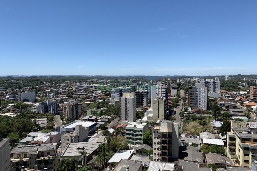 Apartamento com 206m², 3 dormitórios, 4 vagas, no bairro Panazzolo em Caxias do Sul para Comprar