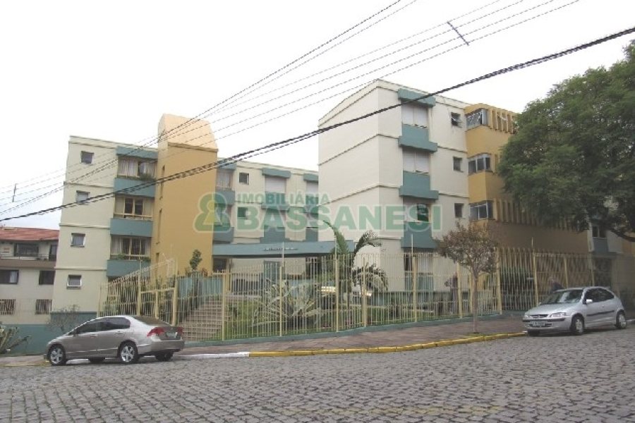 Apartamento com 82m², 2 dormitórios, 1 vaga, no bairro Santa Catarina em Caxias do Sul para Alugar