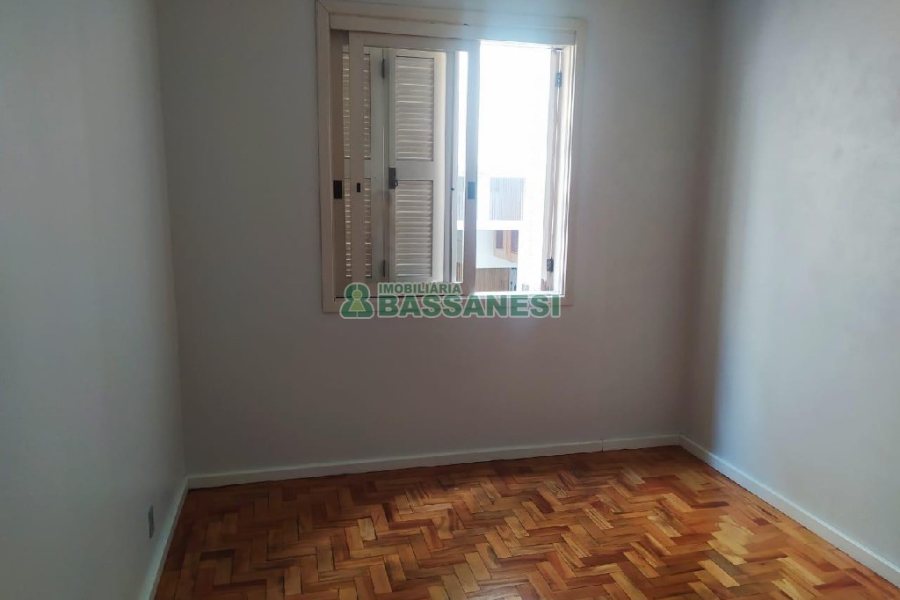 Predio com 344m², 4 dormitórios, no bairro Centro em Caxias do Sul para Comprar