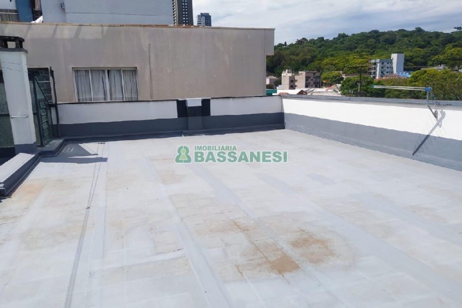 Predio com 344m², 4 dormitórios, no bairro Centro em Caxias do Sul para Comprar