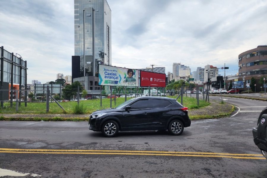 Terreno com 3206m², no bairro Exposição em Caxias do Sul para Alugar ou Comprar