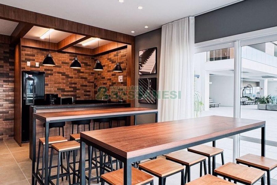 Apartamento com 110m², 3 dormitórios, 2 vagas, no bairro Petrópolis em Caxias do Sul para Comprar