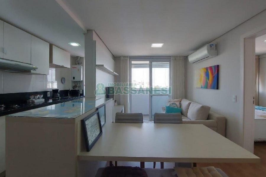 Apto Mobiliado com 49m², 1 dormitório, 1 vaga, no bairro Villagio Iguatemi em Caxias do Sul para Alugar