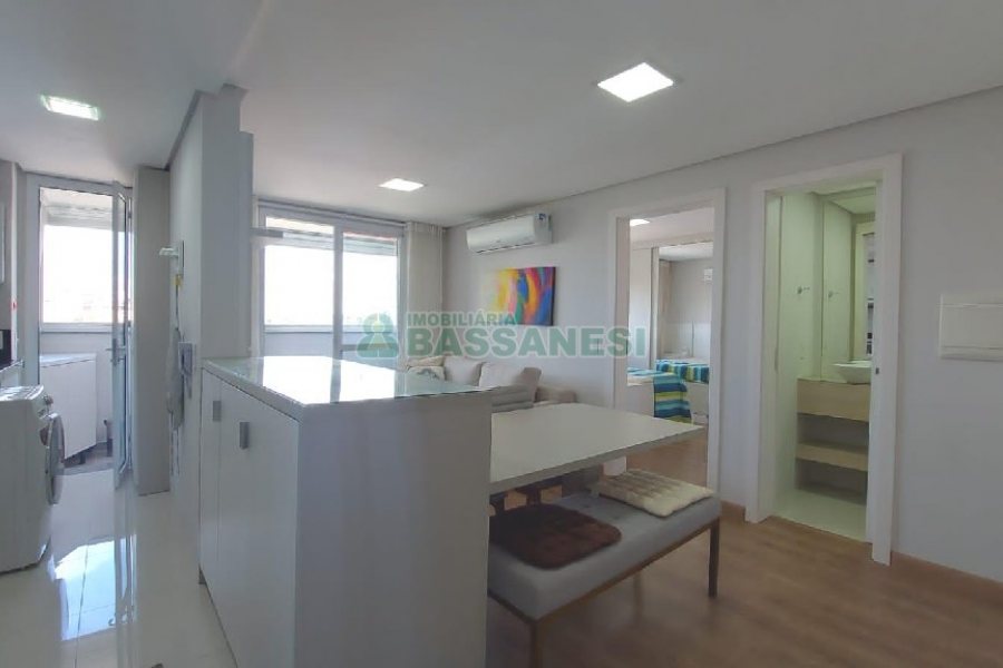 Apto Mobiliado com 49m², 1 dormitório, 1 vaga, no bairro Villagio Iguatemi em Caxias do Sul para Alugar