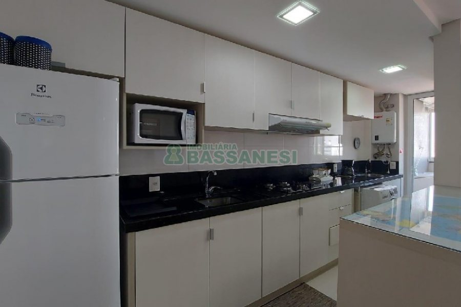 Apto Mobiliado com 49m², 1 dormitório, 1 vaga, no bairro Villagio Iguatemi em Caxias do Sul para Alugar