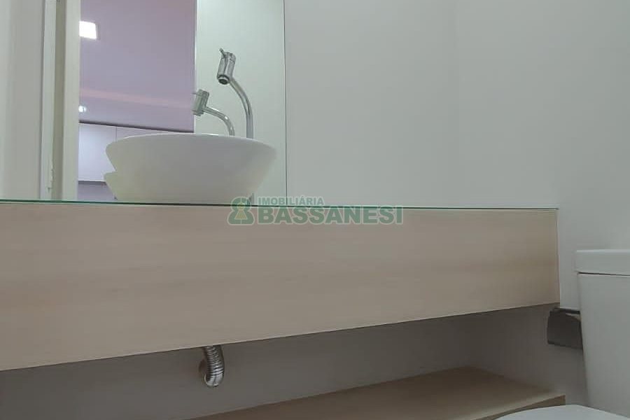 Apto Mobiliado com 49m², 1 dormitório, 1 vaga, no bairro Villagio Iguatemi em Caxias do Sul para Alugar