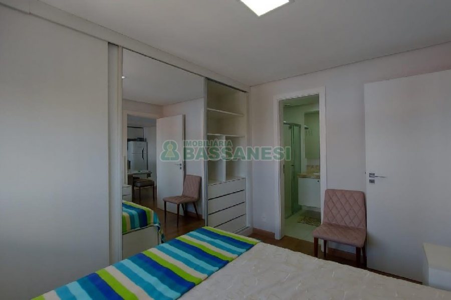 Apto Mobiliado com 49m², 1 dormitório, 1 vaga, no bairro Villagio Iguatemi em Caxias do Sul para Alugar