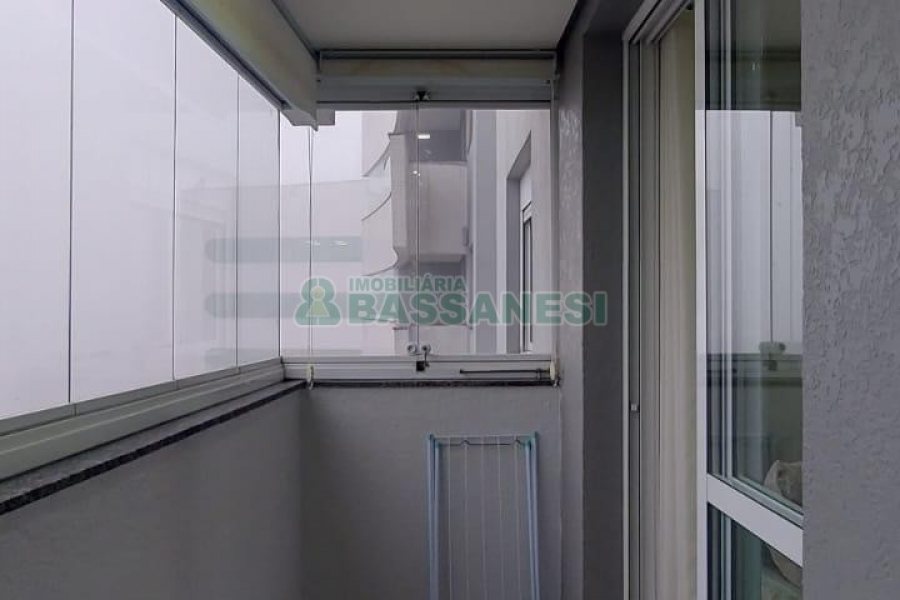Apto Mobiliado com 49m², 1 dormitório, 1 vaga, no bairro Villagio Iguatemi em Caxias do Sul para Alugar