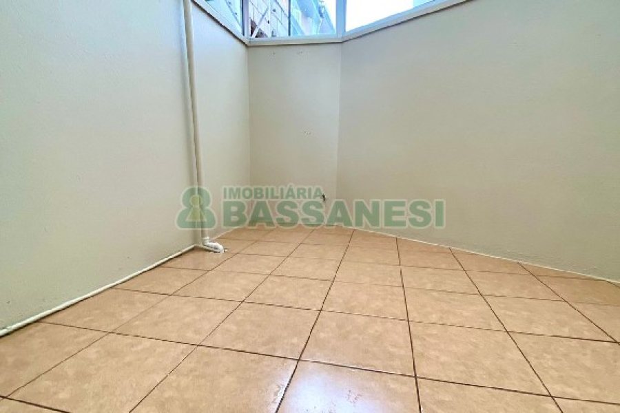 Apartamento com 116m², 3 dormitórios, 1 vaga, no bairro Charqueadas em Caxias do Sul para Comprar