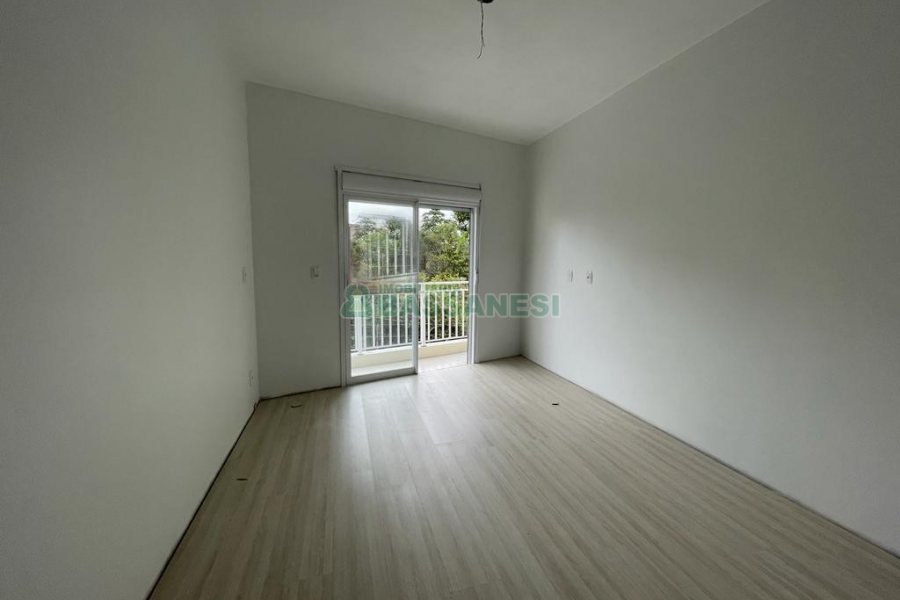 Apartamento com 52m², 2 dormitórios, 1 vaga, no bairro Jardim América em Caxias do Sul para Alugar