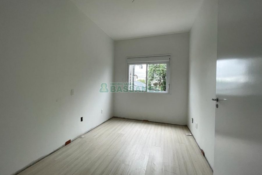 Apartamento com 52m², 2 dormitórios, 1 vaga, no bairro Jardim América em Caxias do Sul para Alugar