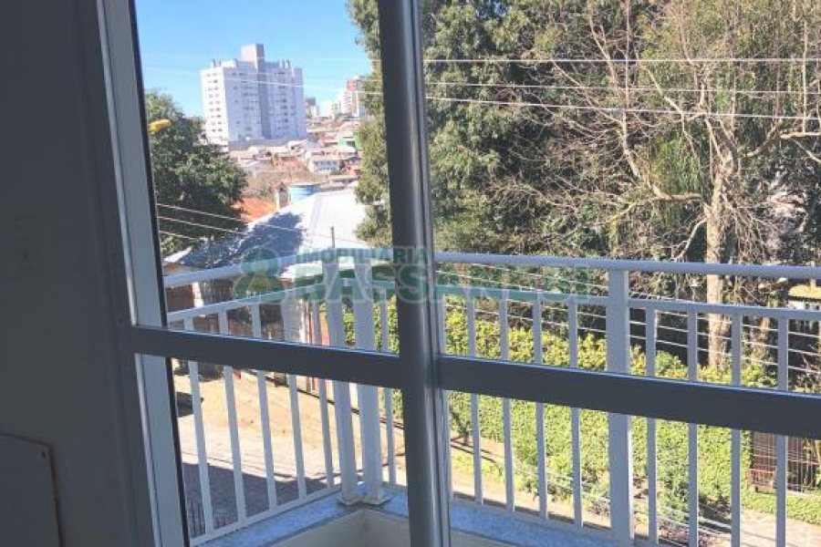 Apartamento com 87m², 2 dormitórios, 1 vaga, no bairro Jardim América em Caxias do Sul para Alugar