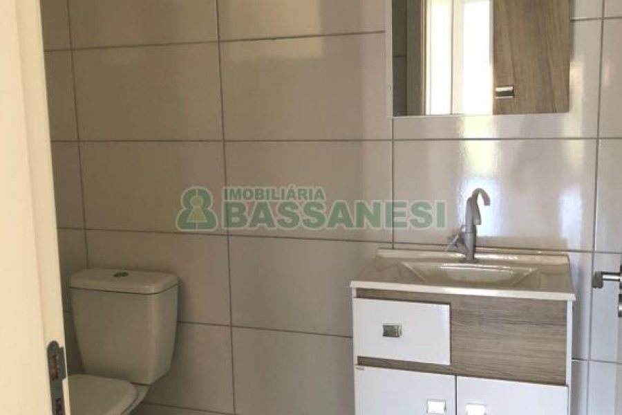 Apartamento com 87m², 2 dormitórios, 1 vaga, no bairro Jardim América em Caxias do Sul para Alugar