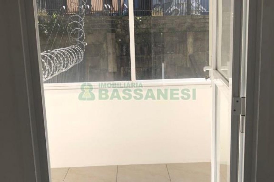 Apartamento com 87m², 2 dormitórios, 1 vaga, no bairro Jardim América em Caxias do Sul para Alugar