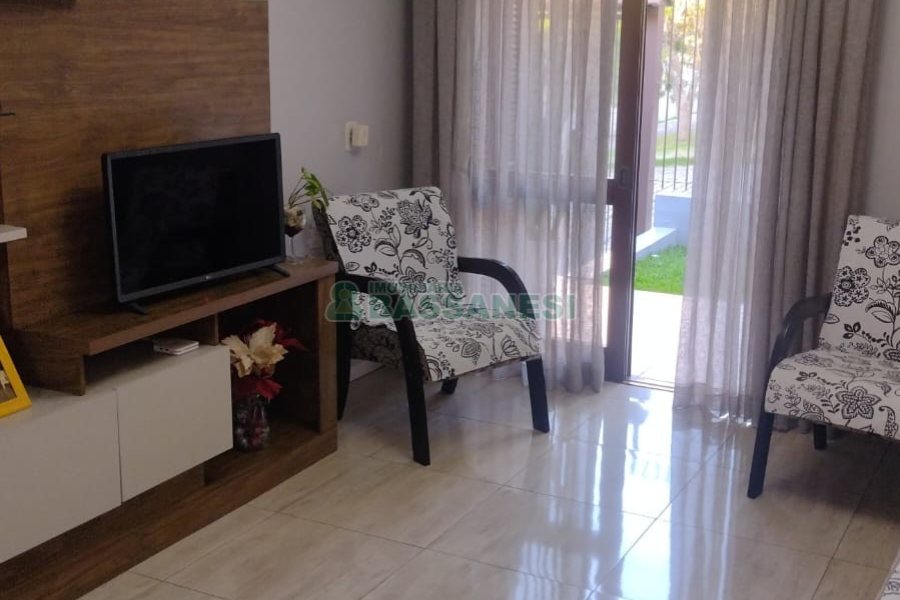 Casa com 125m², 3 dormitórios, 2 vagas, no bairro Desvio Rizzo em Caxias do Sul para Comprar