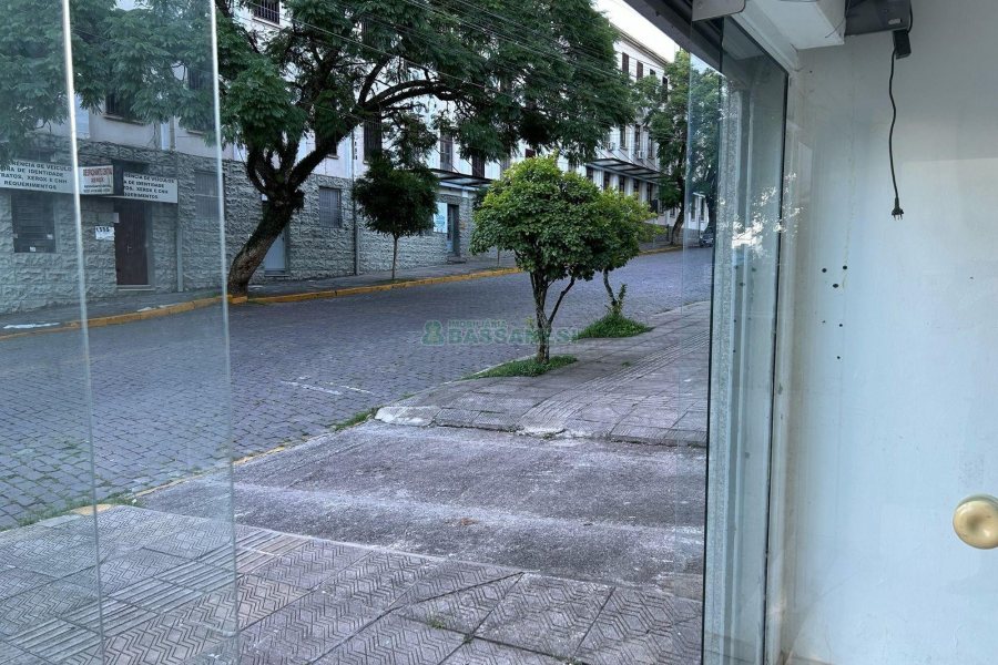 Loja com 20m², no bairro Centro em Caxias do Sul para Alugar