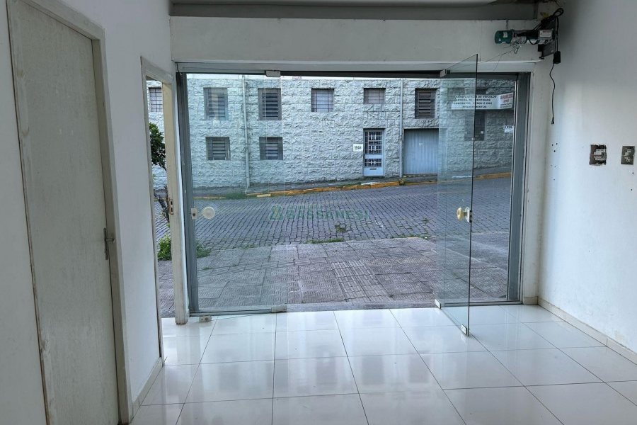 Loja com 20m², no bairro Centro em Caxias do Sul para Alugar