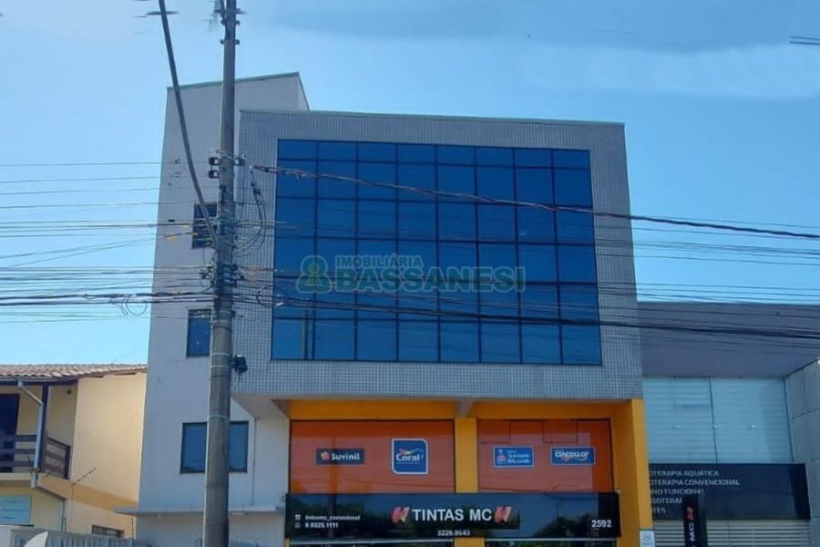 Sala com 35m², 1 vaga, no bairro Santa Catarina em Caxias do Sul para Alugar