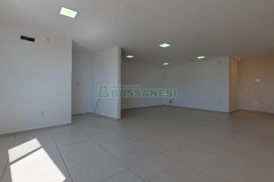 Sala com 35m², 1 vaga, no bairro Santa Catarina em Caxias do Sul para Alugar