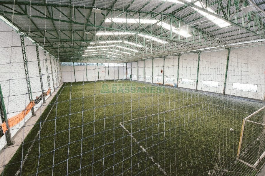 Pavilhão com 1900m², no bairro Santa Catarina em Caxias do Sul para Alugar ou Comprar