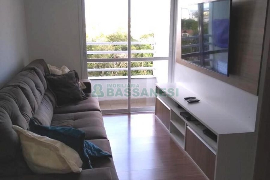 Apto Mobiliado com 49m², 2 dormitórios, 1 vaga, no bairro Bela Vista em Caxias do Sul para Alugar