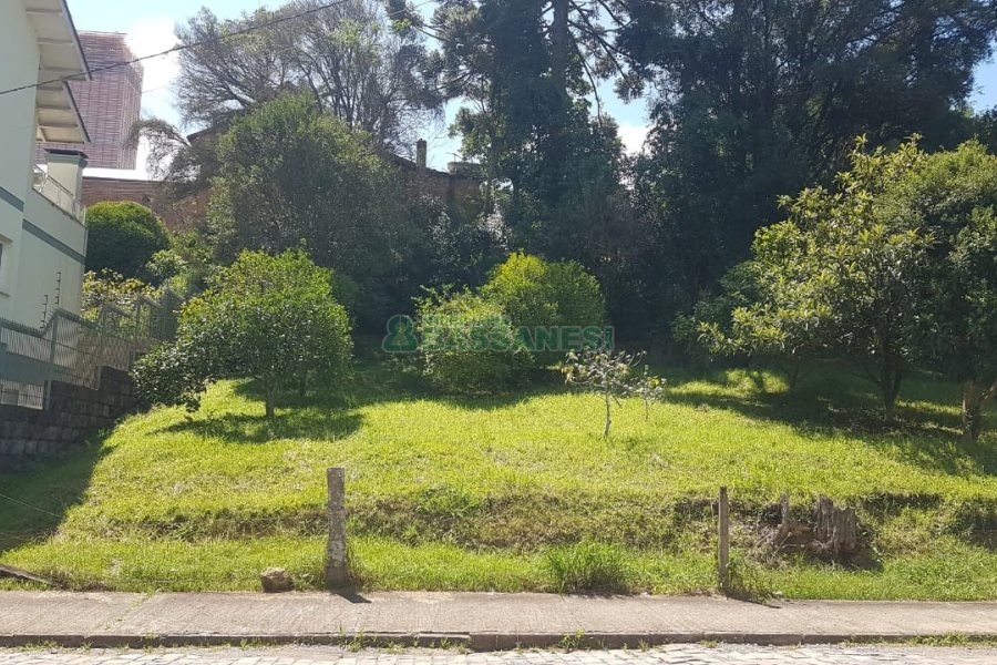 Terreno, no bairro Panazzolo em Caxias do Sul para Comprar