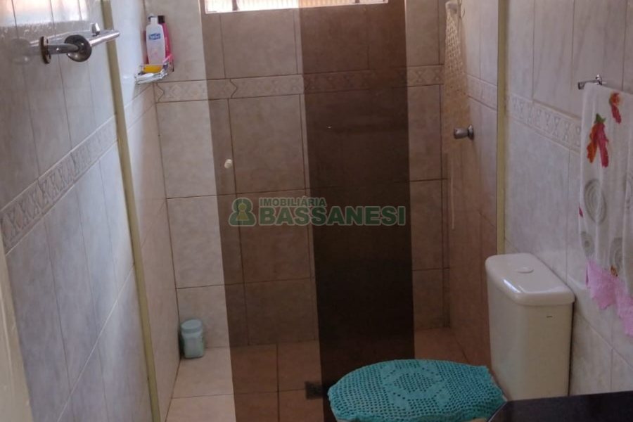 Casa com 170m², 6 dormitórios, 2 vagas, no bairro Bela Vista em Caxias do Sul para Comprar