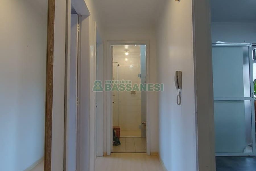 Apartamento com 88m², 3 dormitórios, 2 vagas, no bairro Pio X em Caxias do Sul para Comprar