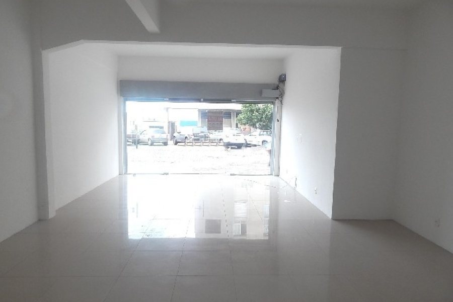 Loja com 150m², no bairro São Pelegrino em Caxias do Sul para Alugar