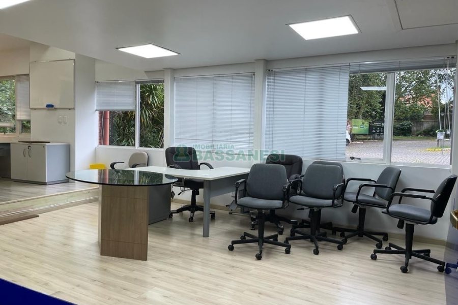 Loja com 92m², no bairro Jardim América em Caxias do Sul para Alugar