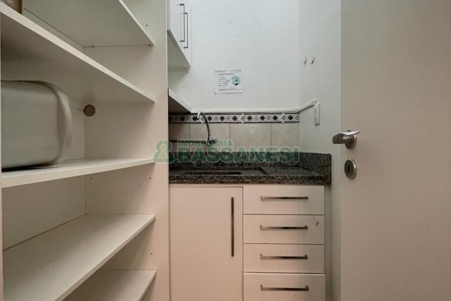 Loja com 92m², no bairro Jardim América em Caxias do Sul para Alugar