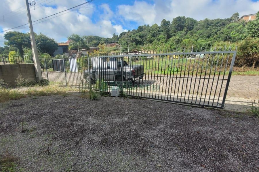 Pavilhão com 287m², no bairro Salgado Filho em Caxias do Sul para Alugar