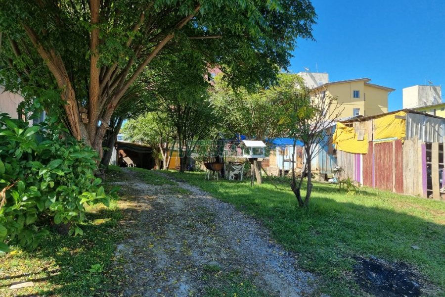 Terreno, no bairro Morada dos Alpes em Caxias do Sul para Comprar