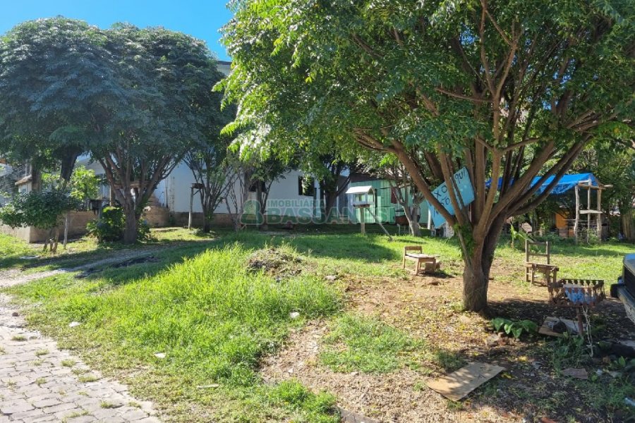 Terreno, no bairro Morada dos Alpes em Caxias do Sul para Comprar