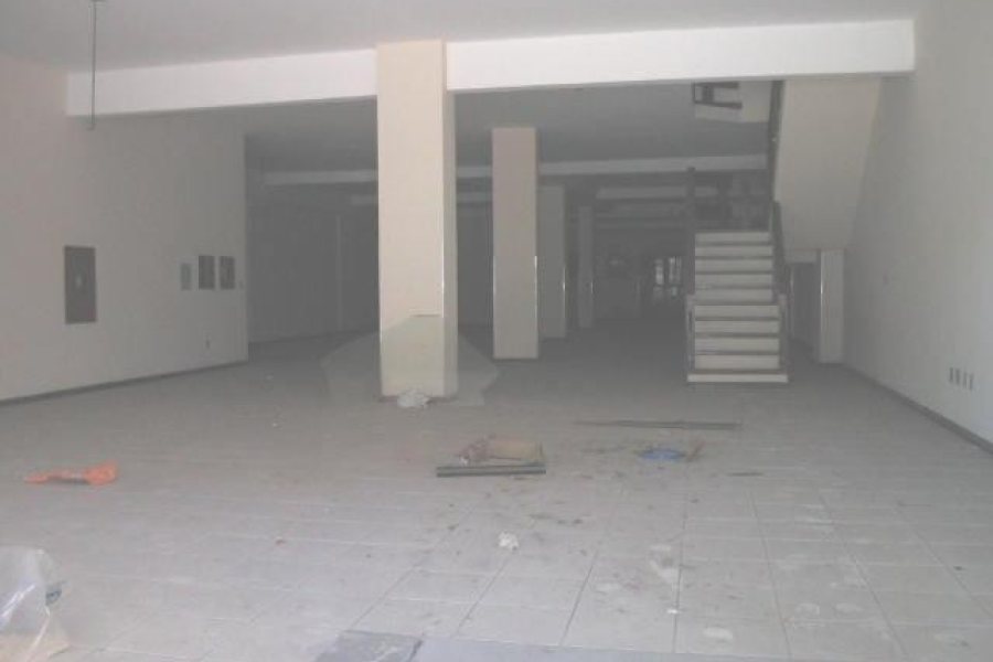 Loja com 500m², no bairro Centro em Caxias do Sul para Alugar