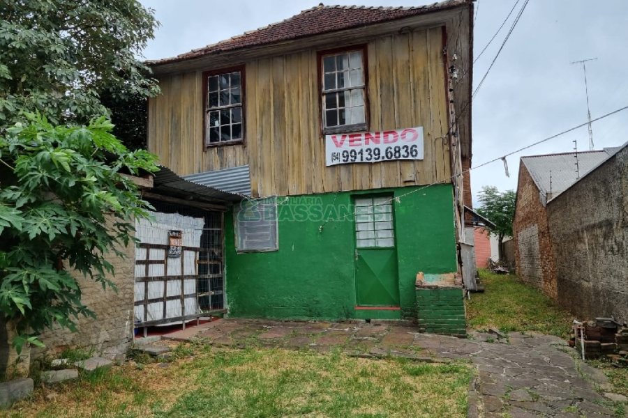Terreno, no bairro Panazzolo em Caxias do Sul para Comprar