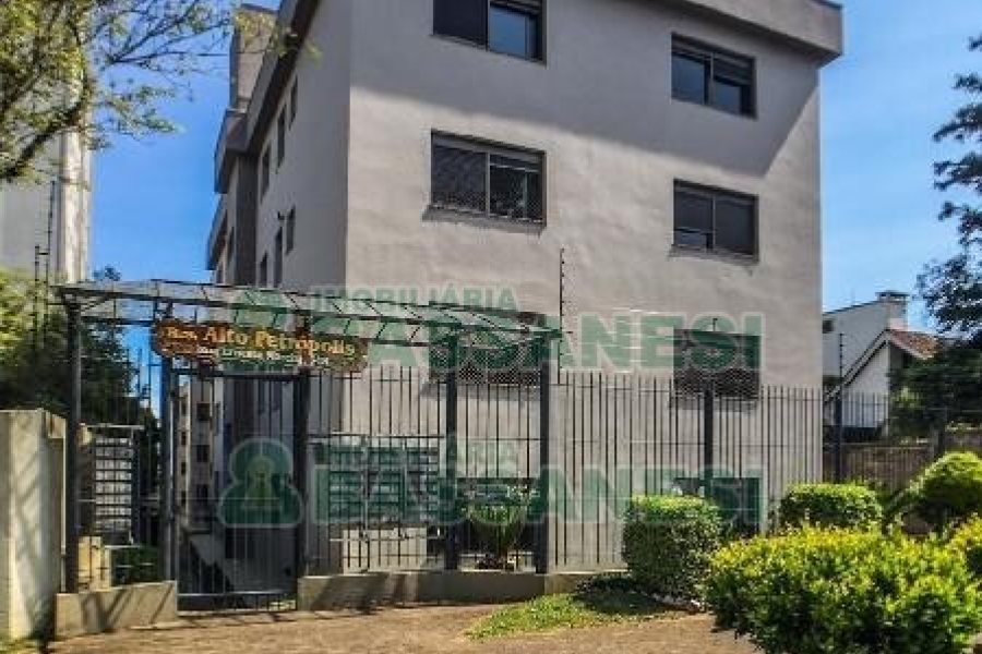 Apto Mobiliado com 65m², 2 dormitórios, 1 vaga, no bairro Petrópolis em Caxias do Sul para Alugar
