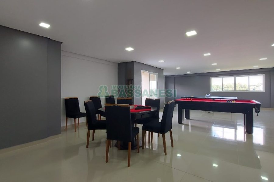 Apto Mobiliado com 55m², 2 dormitórios, 1 vaga, no bairro Panazzolo em Caxias do Sul para Alugar