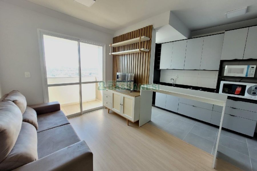 Apto Mobiliado com 55m², 2 dormitórios, 1 vaga, no bairro Panazzolo em Caxias do Sul para Alugar