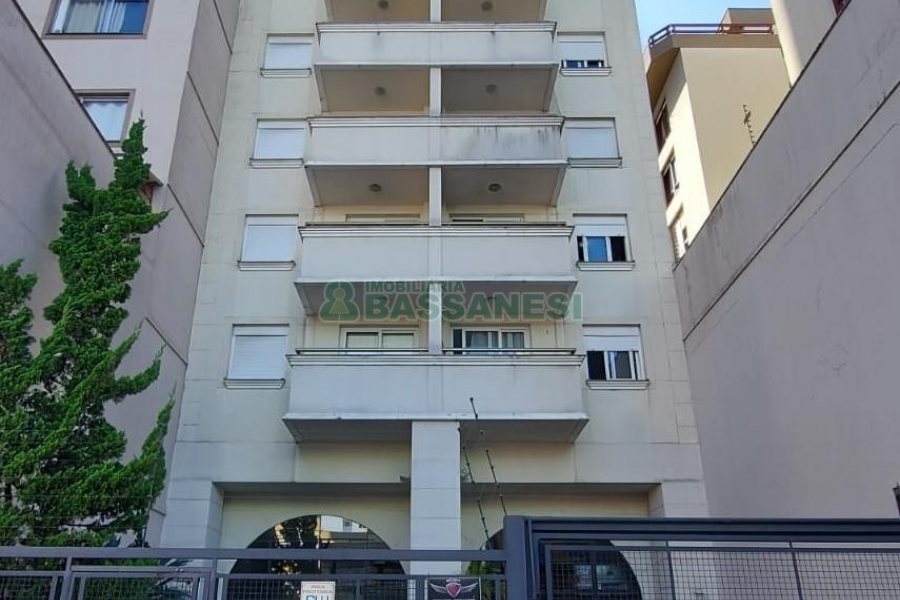 Apto Mobiliado com 36m², 1 dormitório, 1 vaga, no bairro São Pelegrino em Caxias do Sul para Alugar