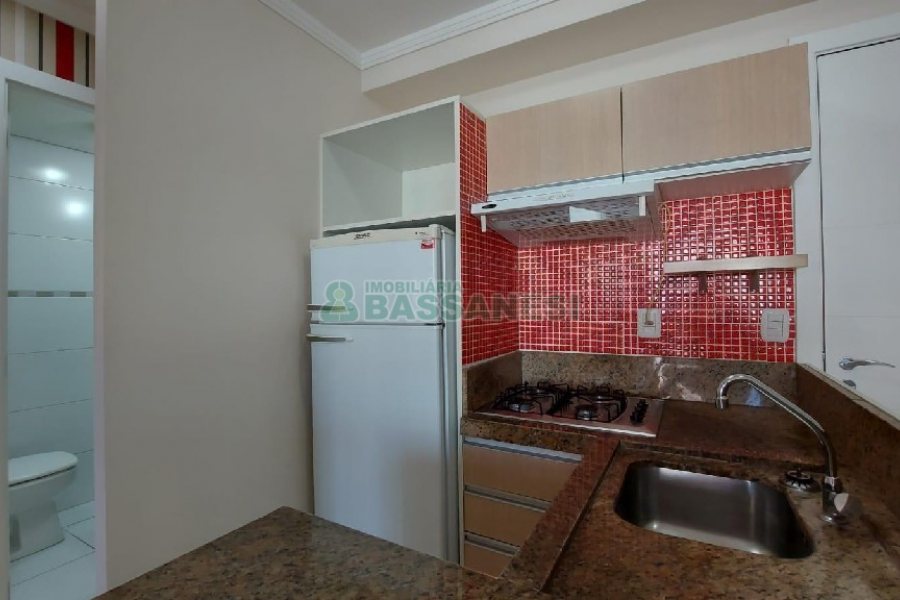 Apto Mobiliado com 36m², 1 dormitório, 1 vaga, no bairro São Pelegrino em Caxias do Sul para Alugar