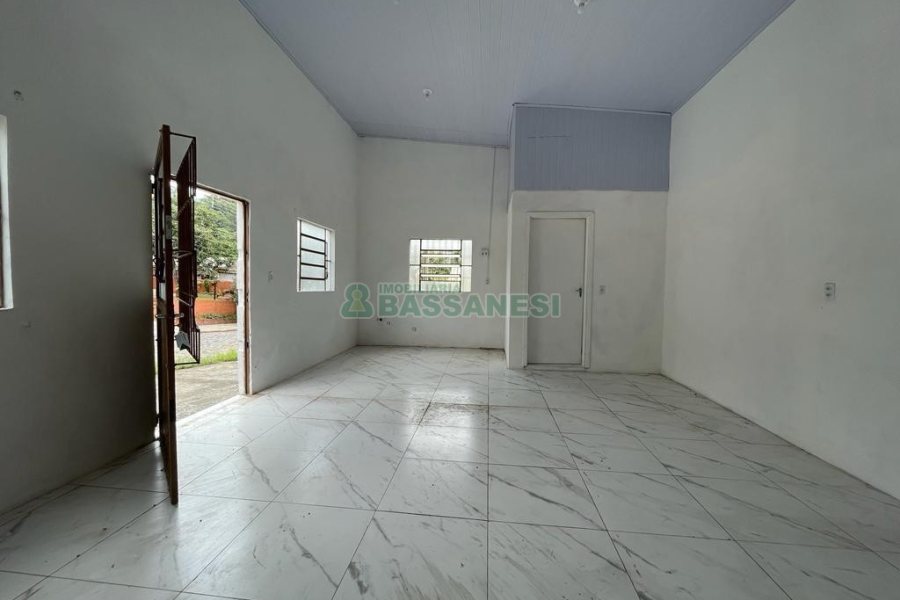 Loja com 40m², no bairro Nossa Senhora das Graças em Caxias do Sul para Alugar