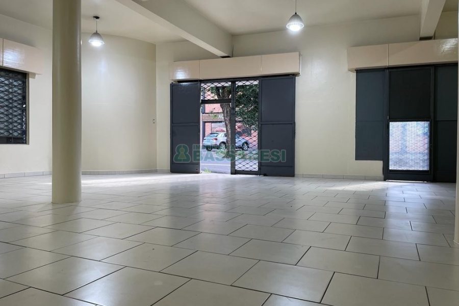 Loja com 108m², no bairro Centro em Caxias do Sul para Alugar