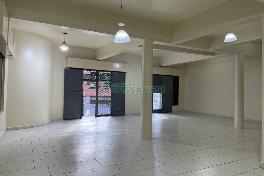 Loja com 108m², no bairro Centro em Caxias do Sul para Alugar