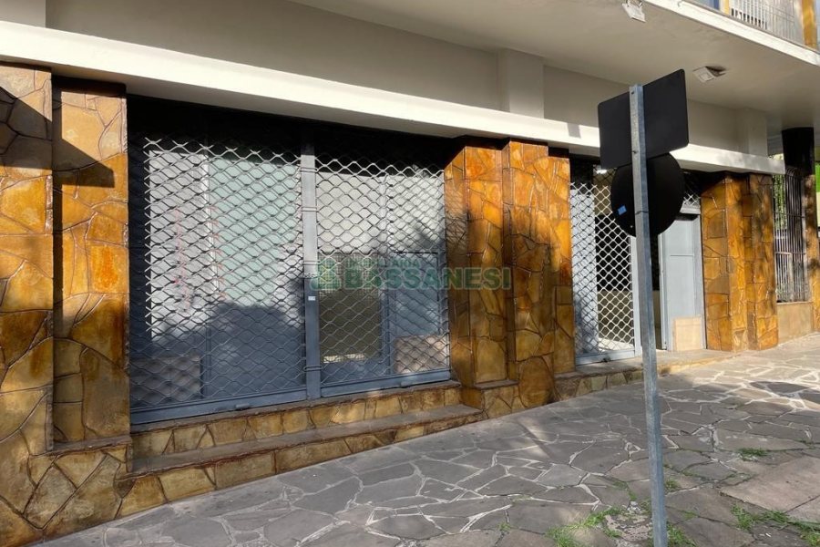Loja com 251m², no bairro Centro em Caxias do Sul para Alugar