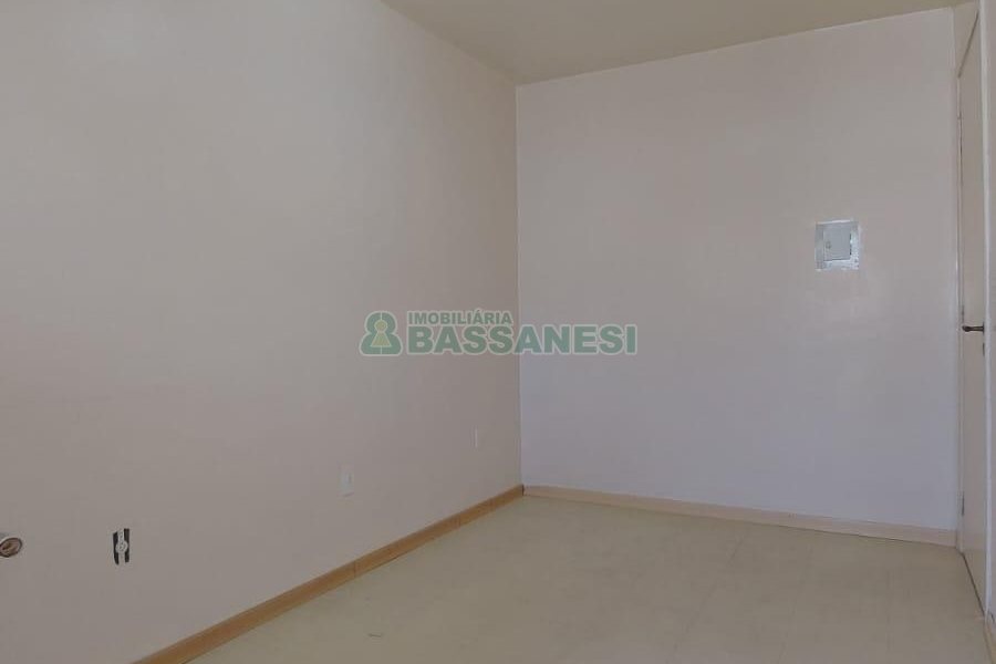 Apartamento com 72m², 2 dormitórios, 1 vaga, no bairro Centro em Caxias do Sul para Alugar