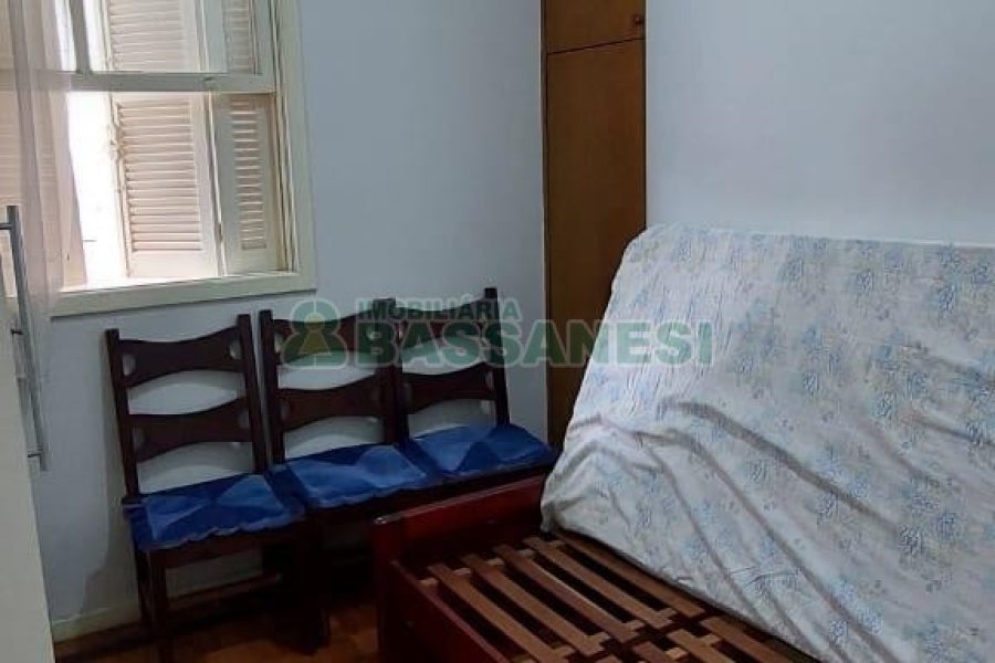 Apto Mobiliado com 90m², 2 dormitórios, no bairro Centro em Caxias do Sul para Alugar ou Comprar