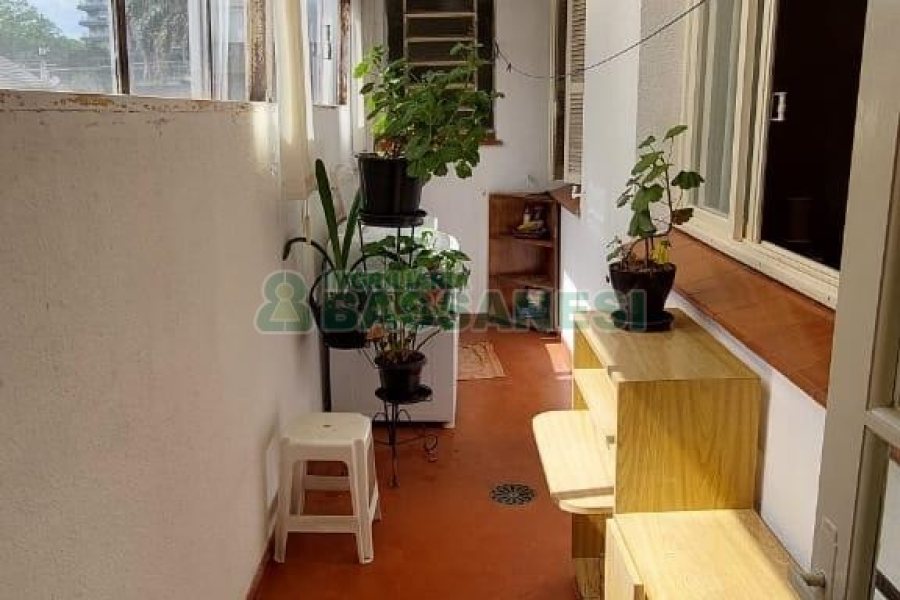 Apto Mobiliado com 90m², 2 dormitórios, no bairro Centro em Caxias do Sul para Alugar ou Comprar